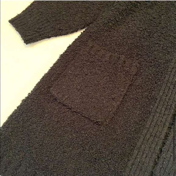 SOLD | Vintage | Long Oversized Bouche Knit Cardigan - Picture 8 of 16